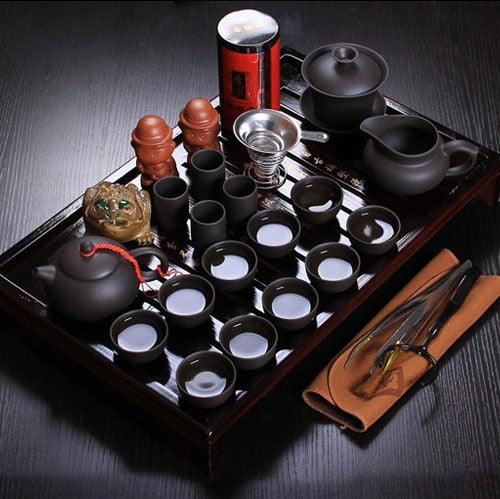 Traditional Chinese Yixing Ceramic Kungfu Tea Set with 26-Piece Collection and Wooden Tea Tray
