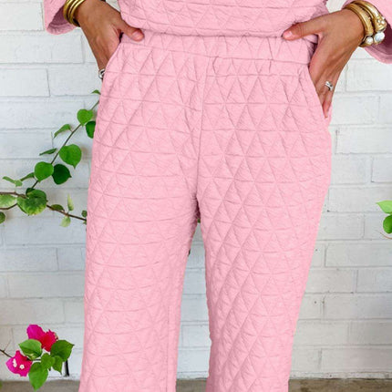 Chic Pink Quilted Lounge Pullover and Joggers Set - Effortless Style for Cozy Days