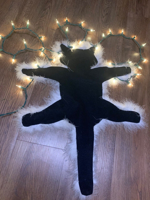 Luxurious Christmas Cat Fur Carpet with Colorful Light String