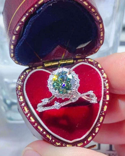 Stunning 1 Carat Lab-Created Diamond and Zircon Adorned Platinum Ring