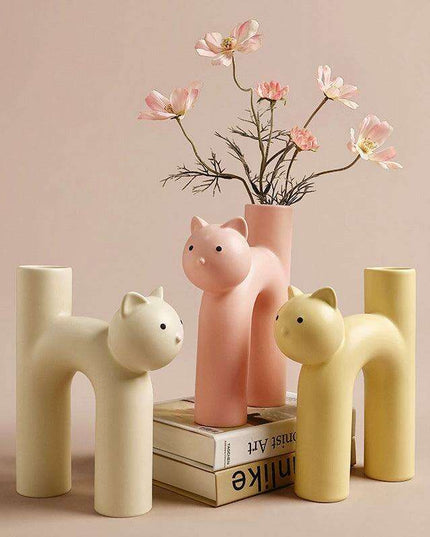 Charming Artisan Cat Vase - Elevate Your Home Decor with Elegance