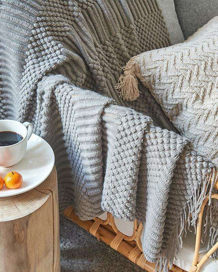 Elegant Embrace: Premium Acrylic Throw Blanket for Cozy Sophistication