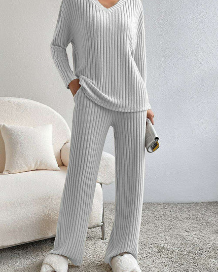 Cozy Light Grey V-Neck Ribbed Knit Lounge Set for Stylish Relaxation