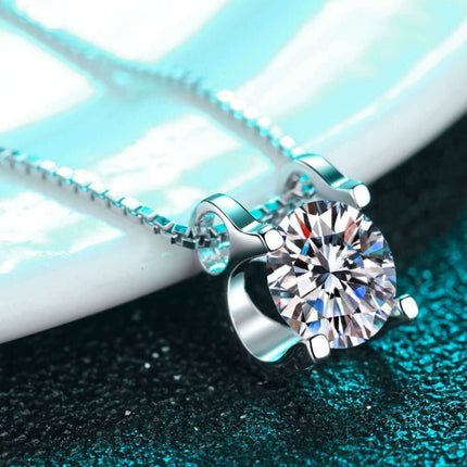 1 Carat Lab-Created Diamond Sterling Silver Necklace - Timeless Elegance and Quality Assurance - Très Elite