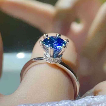 1 Carat Lab-Created Diamond Sterling Silver Solitaire Ring - A Symbol of Timeless Grace and Refined Beauty