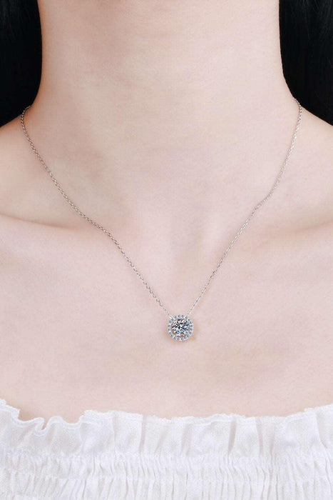 Exquisite 1 Carat Lab-Diamond Round Pendant Necklace in 925 Sterling Silver