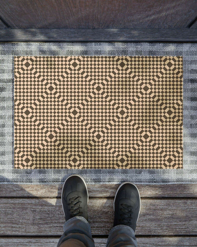 Personalized Geometric Welcome Mat: Enhance Your Home's Entrance with Elegance