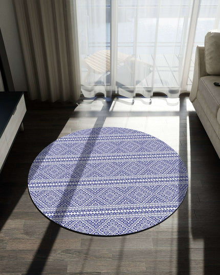 Opulent Chenille Round Rug for Winter Elegance - 60" Grande Edition