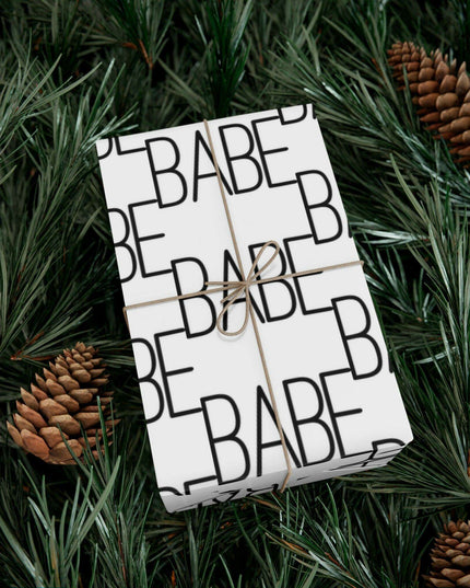 Chic Customizable Eco-Conscious Gift Wrap Collection