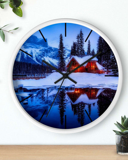 Elegant Crystal Elegance Wall Clock - Luxurious Timepiece for Exquisite Home Decor