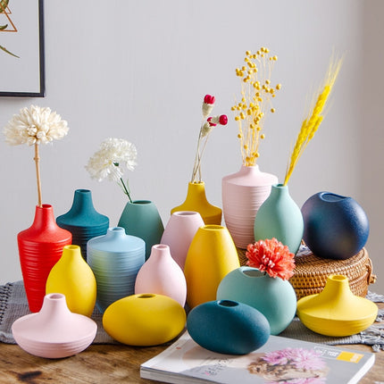 Nordic Style Small Porcelain Vase Decoration For Living Room