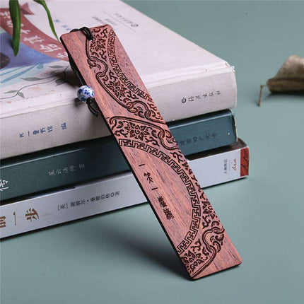 Charming Handcrafted Chinese Redwood Bookmark - Perfect Gift for Book Enthusiasts - Essential Office Accessory
