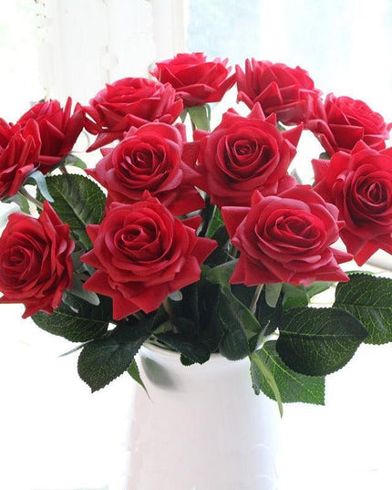 Radiant 15-Piece Faux Rose Bouquet for Stylish Home and Event Decor