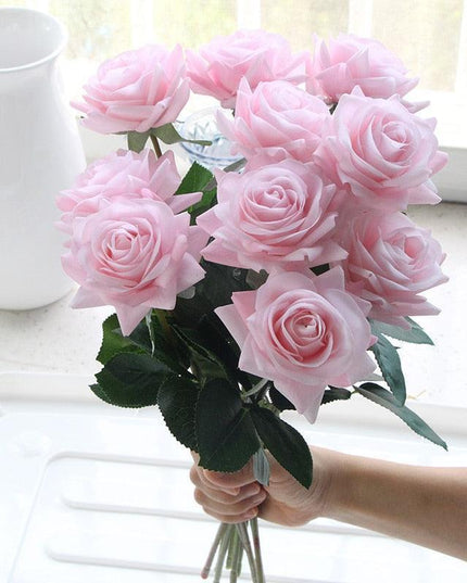 Radiant 15-Piece Faux Rose Bouquet for Stylish Home and Event Decor