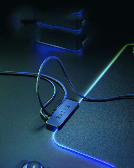 Razer Firefly V2: RGB Mouse Pad with Cable Management
