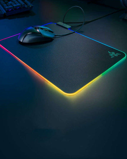 Razer Firefly V2: RGB Mouse Pad with Cable Management