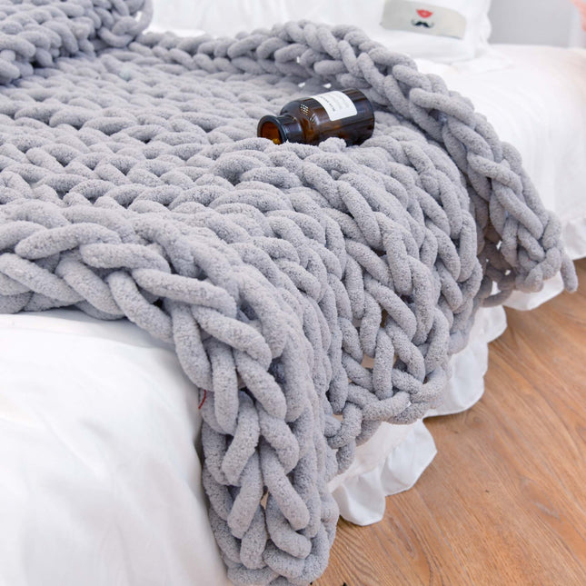 Chunky-Knit Chenille Blanket for Sofa & Bed