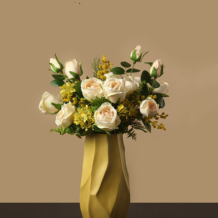 Electroplated Silver Ceramic Vase For Dried Flowers And Floral Decor