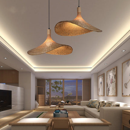 Très Elite Bamboo Chandelier - Japanese Style, Eco-Friendly Design
