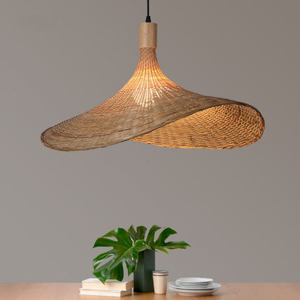 Très Elite Bamboo Chandelier - Japanese Style, Eco-Friendly Design