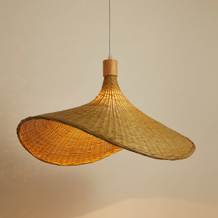 Très Elite Bamboo Chandelier - Japanese Style, Eco-Friendly Design