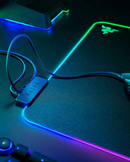 Razer Firefly V2: RGB Mouse Pad with Cable Management
