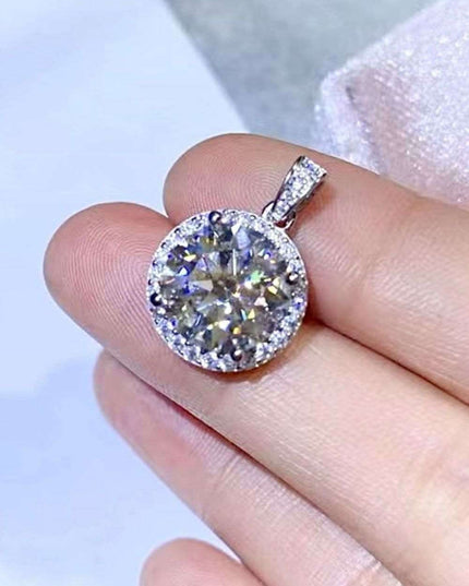 Luxurious Platinum-Plated Moissanite Necklace Set with Diamond and Zircon Accents