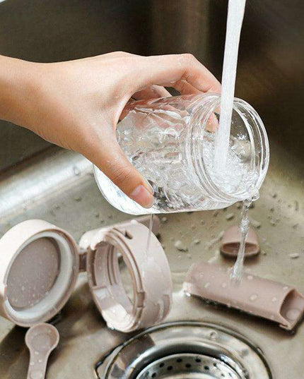 Stylish 2-in-1 Glass Spice Jar Set with Spoon Compartment, Dual-Function Condiment Organizer for Kitchen