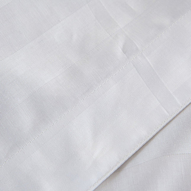 Peekaboo Studio Bed and Breakfast Hotel Quilt Cover - Soft Cotton, Ele