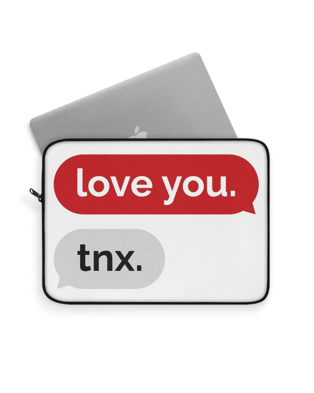 Chic Polka Dot Laptop Sleeve: Stylish Protection for Your Device