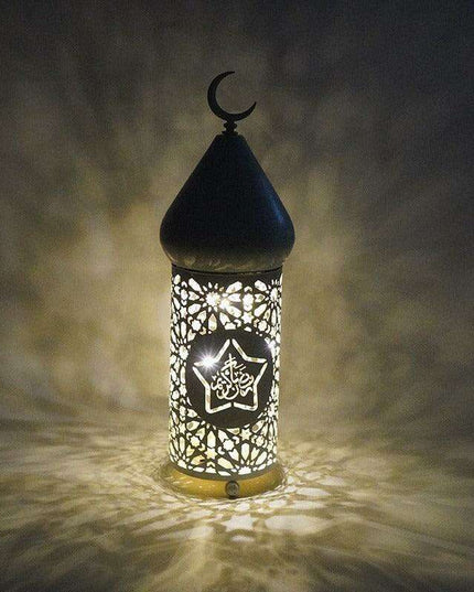 Sleek Iron Lantern: Modern Touch for Eid and Ramadan Festivities
