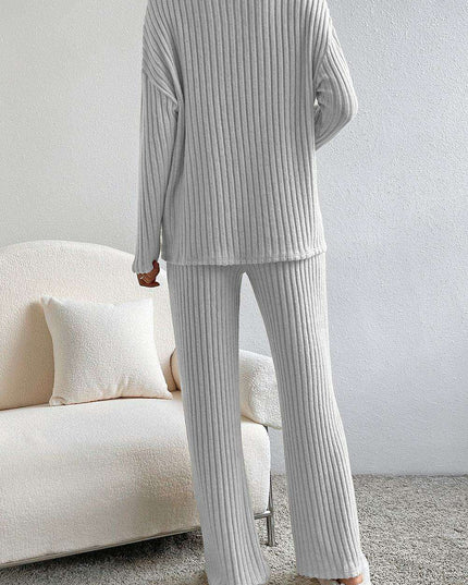 Cozy Light Grey V-Neck Ribbed Knit Lounge Set for Stylish Relaxation