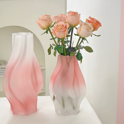 Minimalist Glass Vase For Flower Arrangement With Assorted Whirlwind Colors