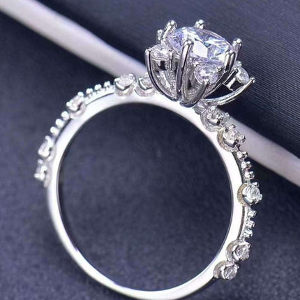 Elegant Rose Gold Lab-Diamond Ring: A Timeless Statement of Luxury