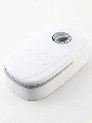 2-in-1 Gravity Pet Feeder - Eco-Friendly & Convenient - Très Elite