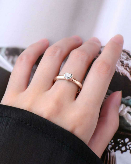 Elegant Heart-Shaped Rose Gold Solitaire Ring with Lab-Created Diamond