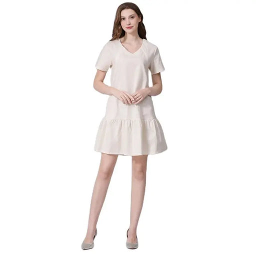 Trendy V-Neck Short-Sleeve Maternity Dress for Spring and Summer - Solid Colors for Comfortable Nursing