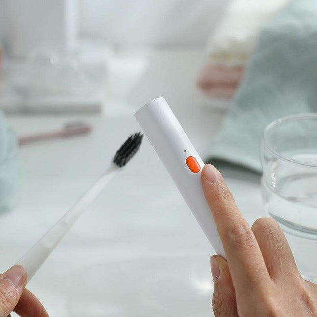 Compact UV Sterilizer Wand for Baby Footwear - Effortless Hygiene On-the-Go