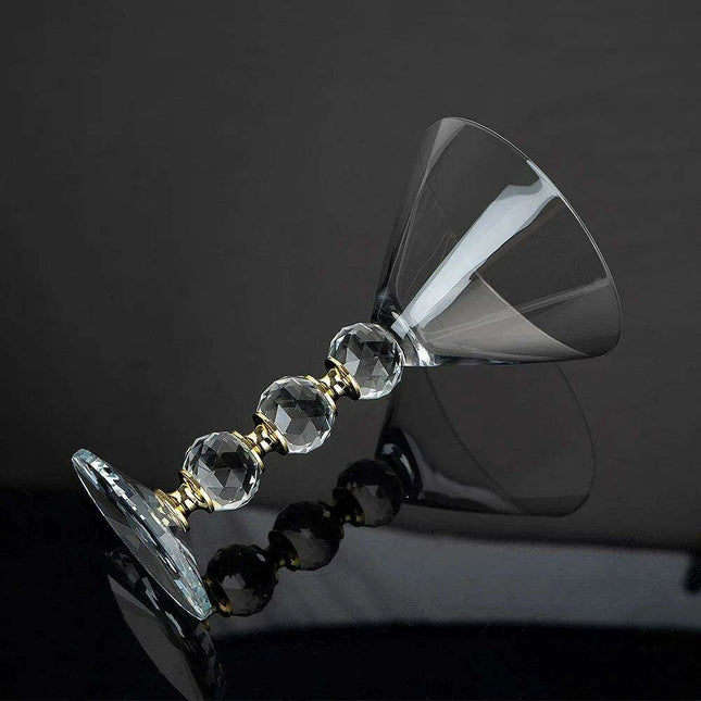 260ML Elegant Lead-Free Crystal Martini Glasses - Premium Drinkware for Cocktails, Wine, and Coffee - Ideal for Celebrations, Bars, and Gift Giving