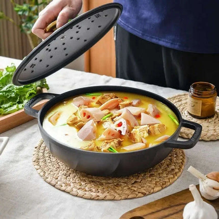 26cm Enamel-Coated Cast Iron Stew Pot: The Ultimate Tool for Flavorful Low-Pressure Cooking - Très Elite