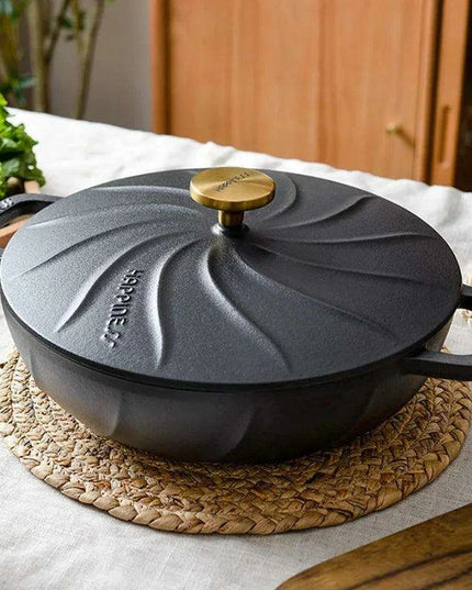 26cm Enamel-Coated Cast Iron Stew Pot: The Ultimate Tool for Flavorful Low-Pressure Cooking