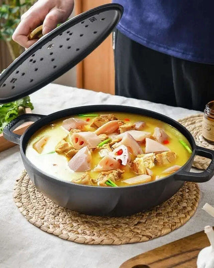 26cm Enamel-Coated Cast Iron Stew Pot: The Ultimate Tool for Flavorful Low-Pressure Cooking