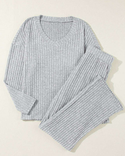 Cozy Light Grey V-Neck Ribbed Knit Lounge Set for Stylish Relaxation