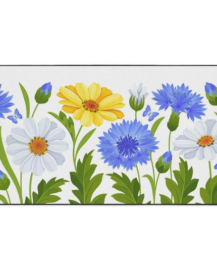 Chic Chamomile Floral Floor Mat with Elegant Black Accents