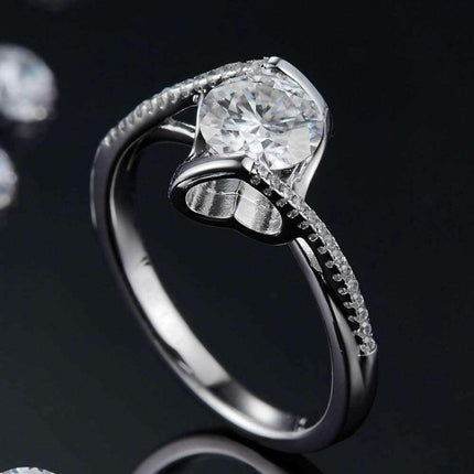 Twisted Radiance: 1 Carat Lab Grown Diamond Silver Ring