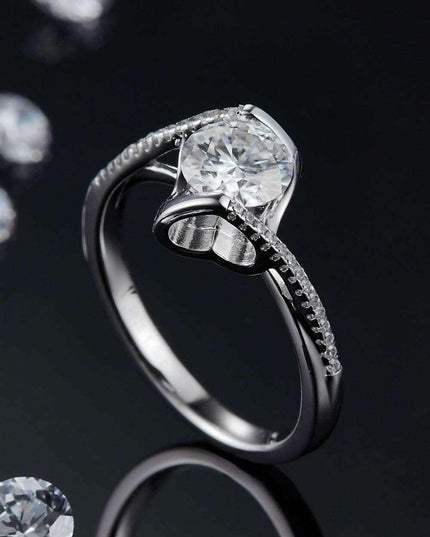 Twisted Radiance: 1 Carat Lab Grown Diamond Silver Ring