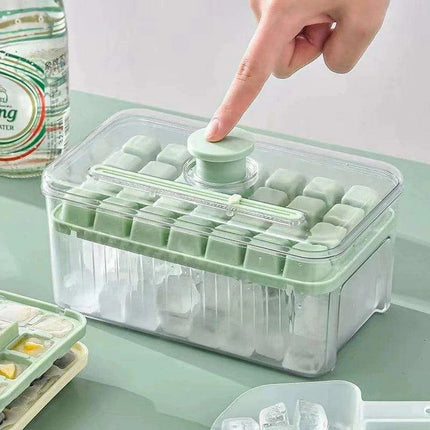 30-Grid Push-Button Ice Cube Tray - BPA-Free Lidded Mold for Quick Ice Release - Très Elite