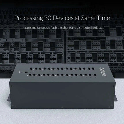 30-Port Heavy-Duty USB Hub with Built-In SD Card Reader for Enhanced Data Transfer and Charging - Très Elite