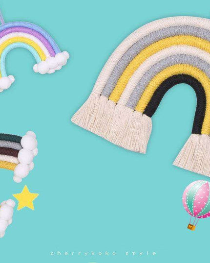 Nordic Holiday Woolen Wall Hangings: Handcrafted Festive Home Decor for Cozy Winter Vibes