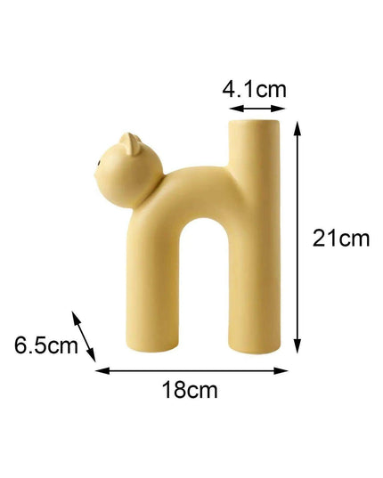 Whimsical Nordic Cat-Shaped Matte Ceramic Vase - Charming Home and Office Decor